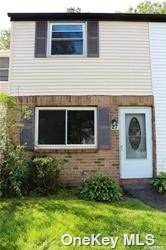 27 Wooded Way - Photo 1