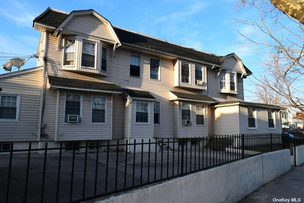 31-46 94th Street - Photo 1