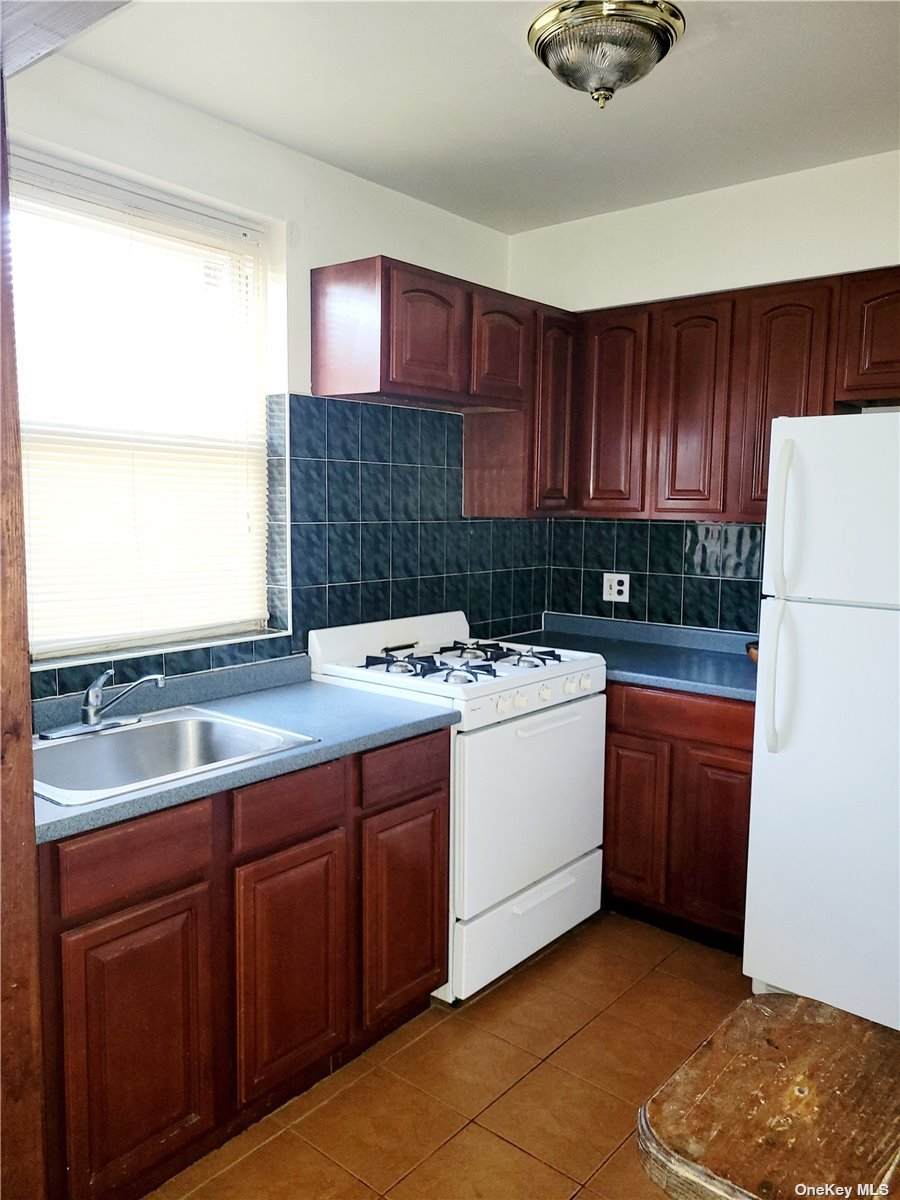 172-06 35th Avenue - Photo 1