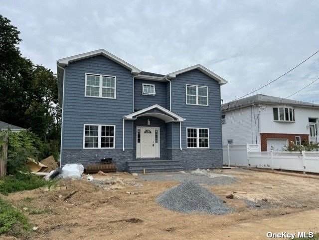 193 Uniondale Avenue - Photo 1