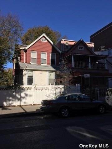 190-21 109th Road - Photo 1