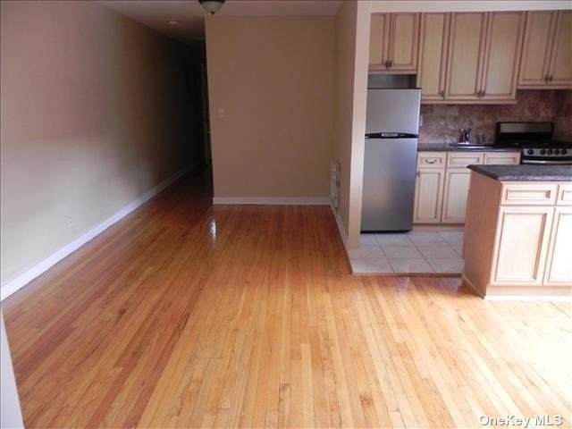 60 Knightsbridge Road - Photo 1