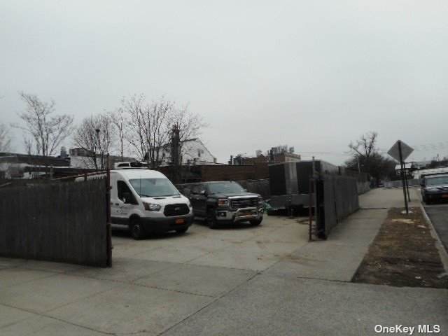 150-16 41 Avenue - Photo 1