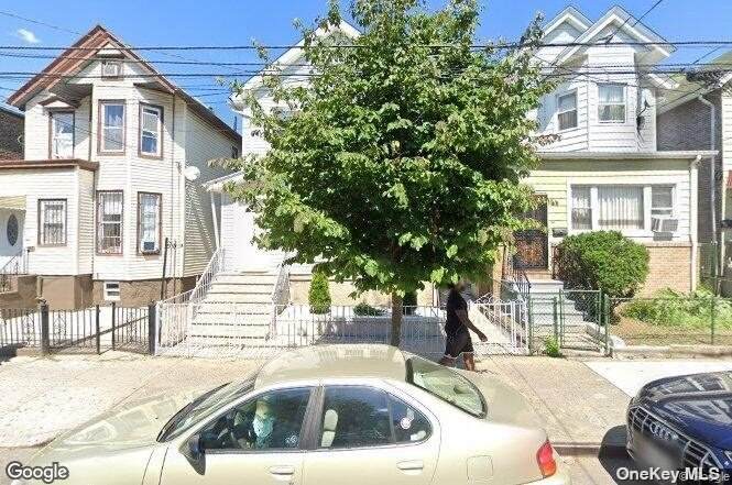 545 Grant Avenue - Photo 1