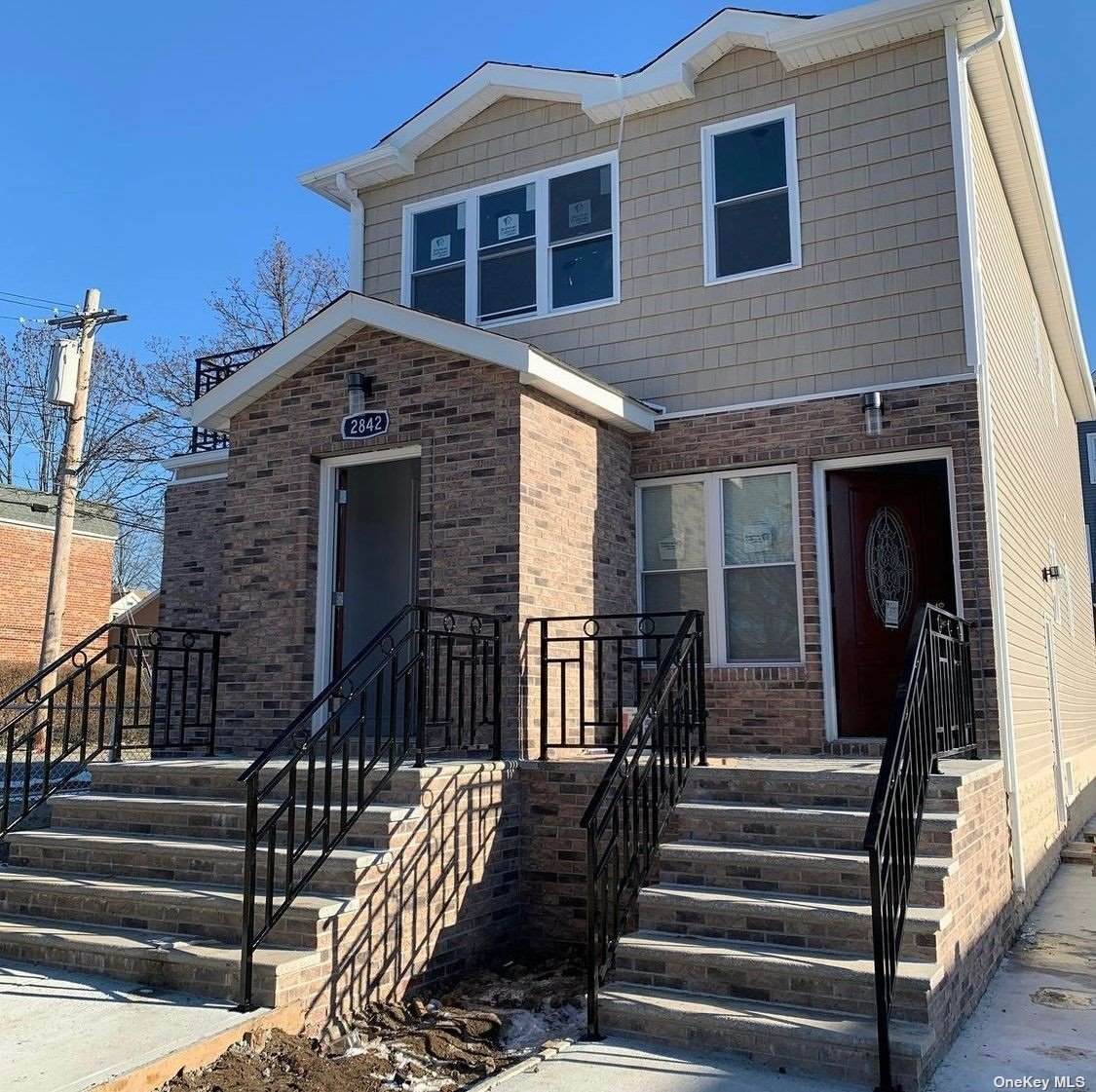 2842 Sampson Avenue - Photo 1