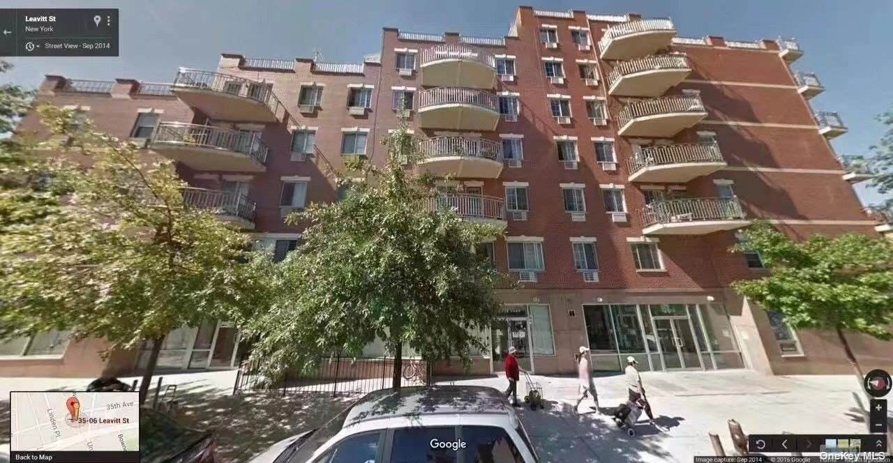 35-06 Leavitt Street - Photo 1