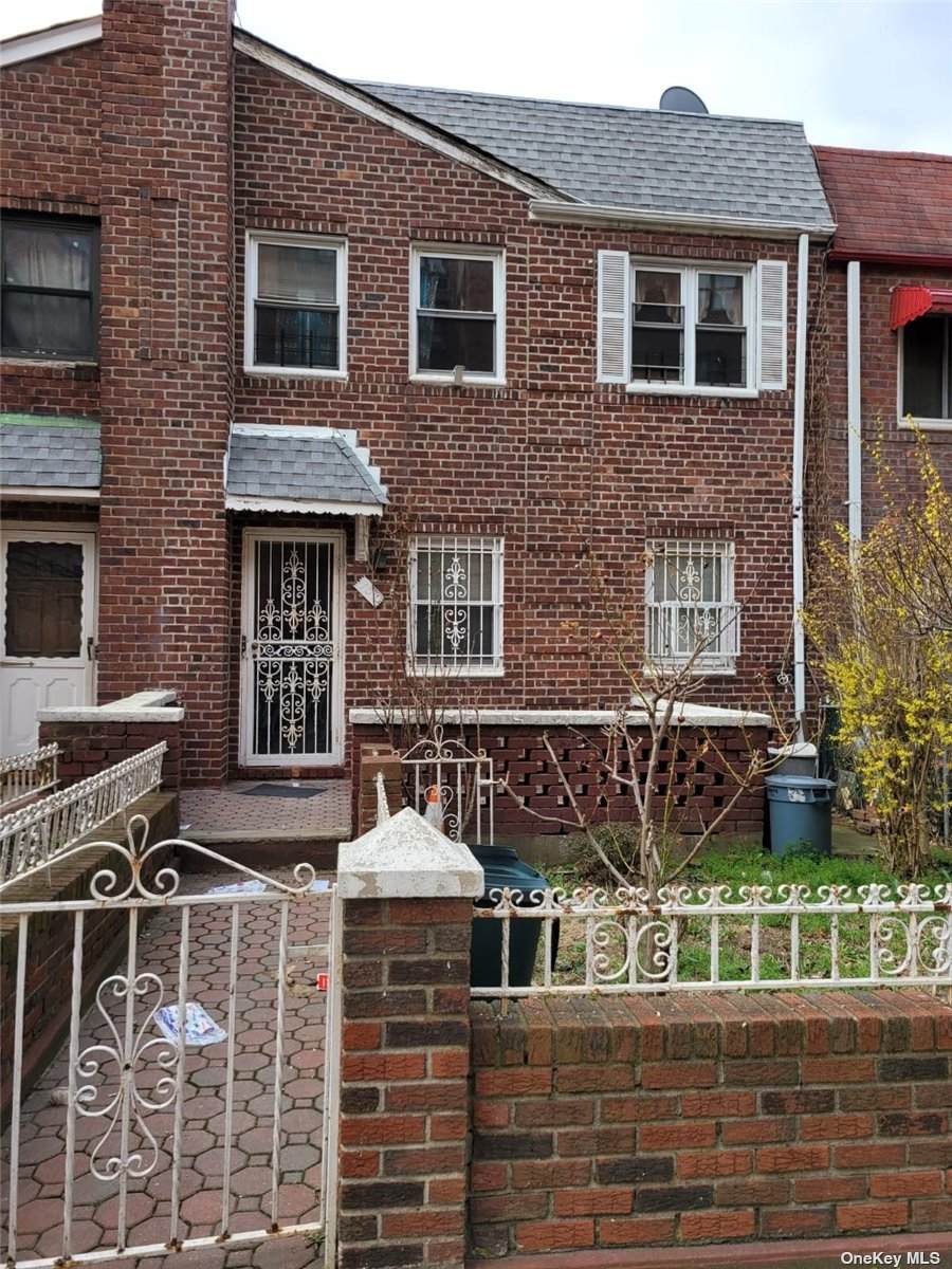 130 91 Street - Photo 1