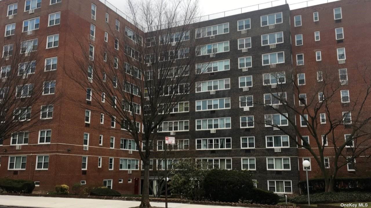 164-20 Highland Avenue Avenue - Photo 1