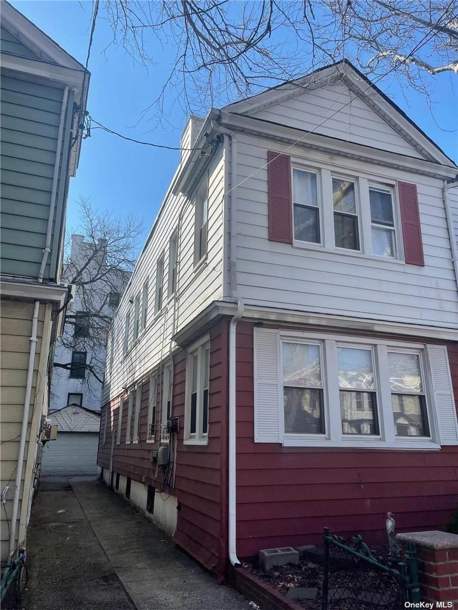 85-66 102nd Street - Photo 1