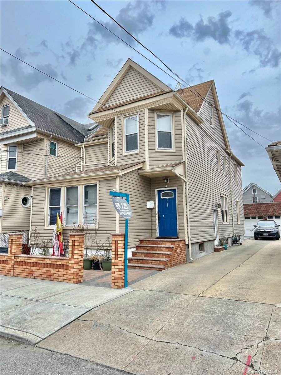 97-30 102St - Photo 1