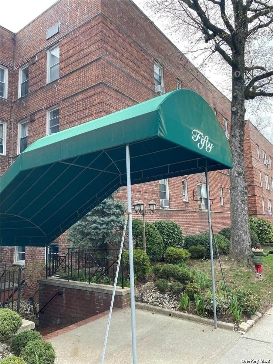 50 Middle Neck Road - Photo 1
