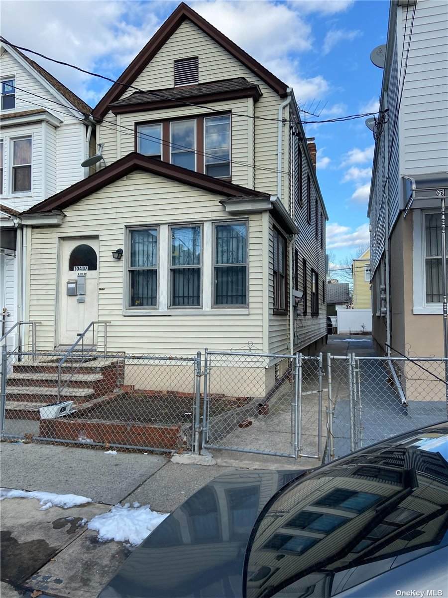 104-37 116th Street - Photo 1