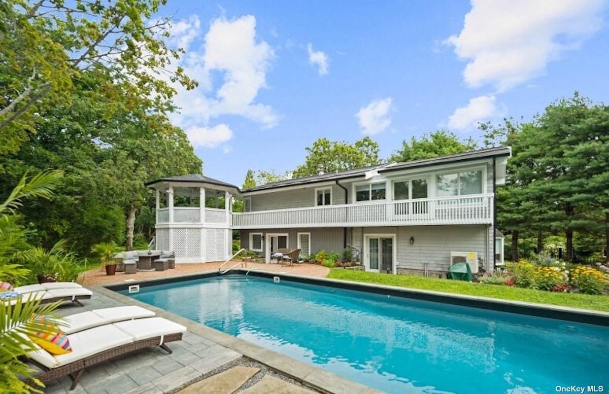 17 Hilltop Road - Photo 1