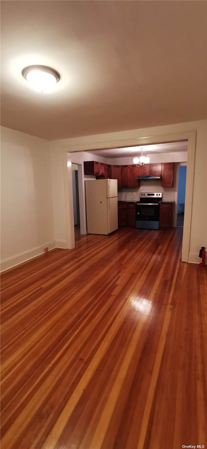 6131 156 St - Photo 1