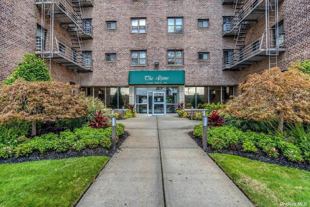 204-15 Foothill Avenue - Photo 1