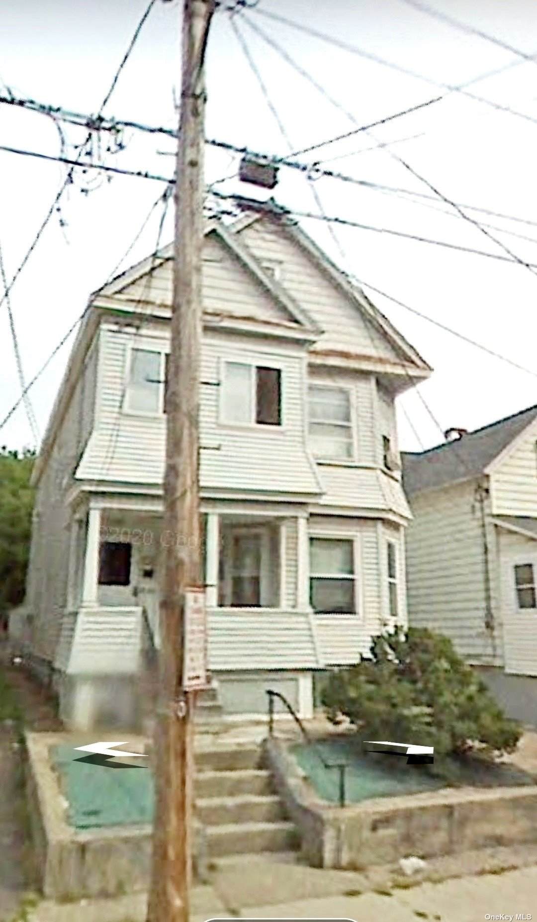 1321 7 Avenue - Photo 1