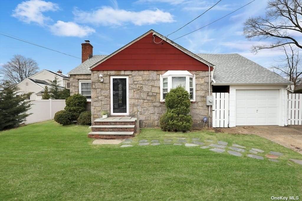 5 Garden Court - Photo 1