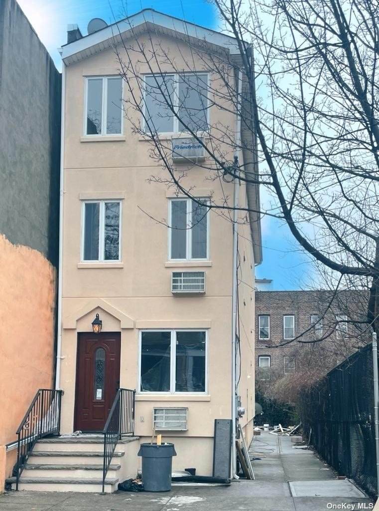 604 Hendrix Street - Photo 1