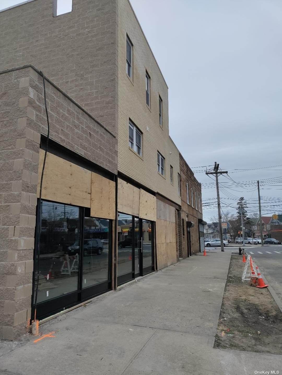 145-52 Rockaway Boulevard - Photo 1