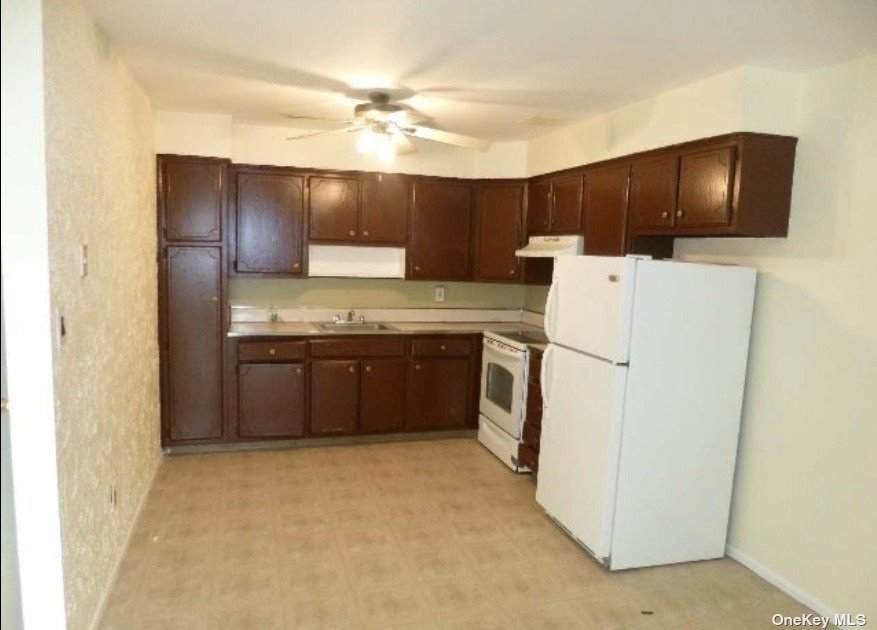 3116 Lawson Boulevard - Photo 1