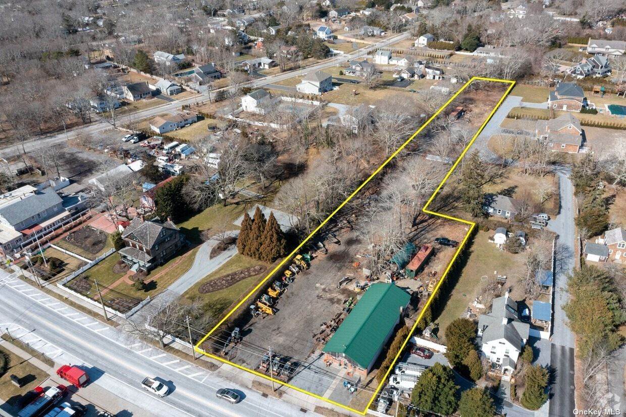 494 & 500 Montauk Highway - Photo 1