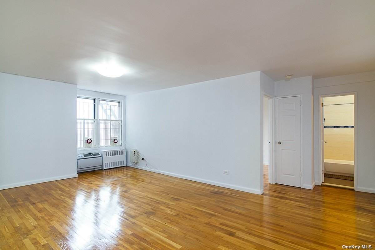35-10 150 Street - Photo 1