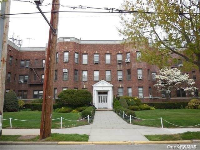 2 Herrick Drive - Photo 1
