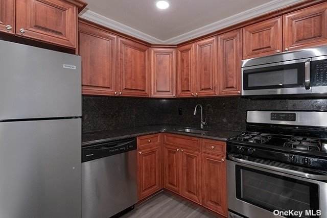 333 Brook Avenue - Photo 1