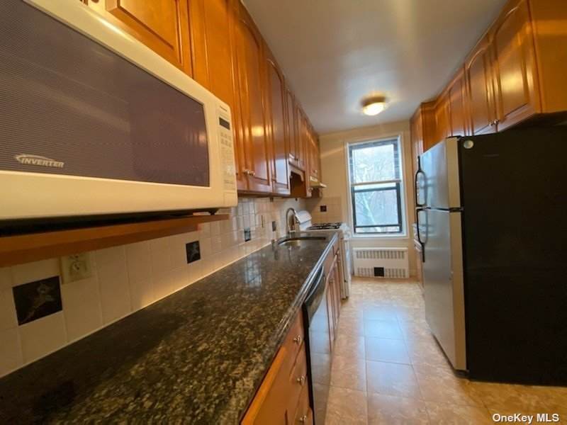 149-05 79 Avenue - Photo 1