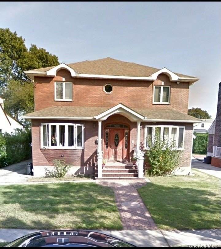 10 Surrey Lane - Photo 1