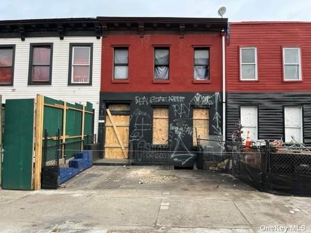 1737 Pacific Street - Photo 1