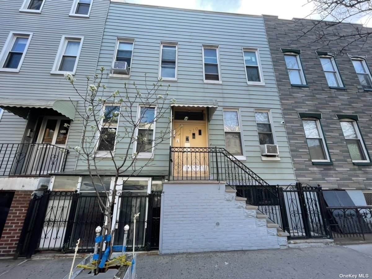 710 Seneca Avenue - Photo 1