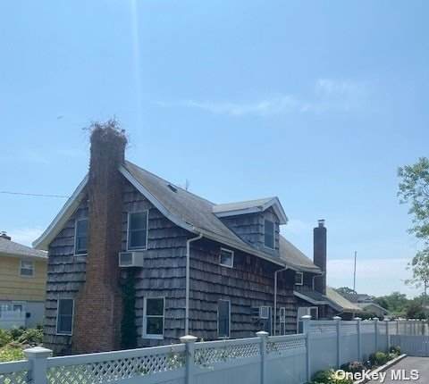 102 Mayhew Avenue - Photo 1
