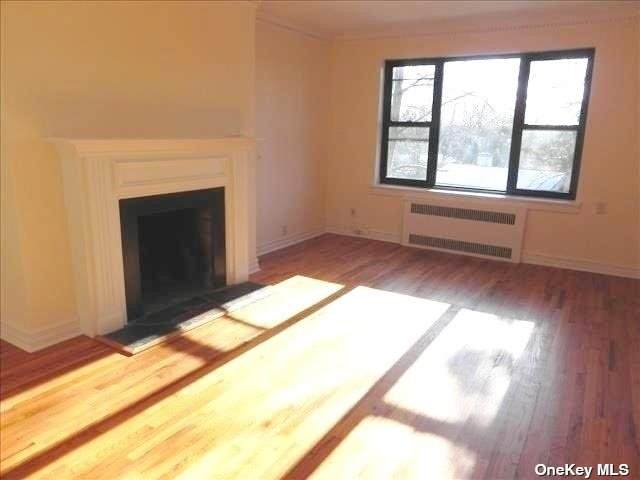 160 Middle Neck Road - Photo 1