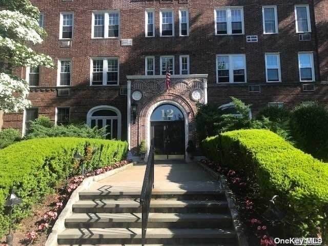 12 Hamilton Place - Photo 1