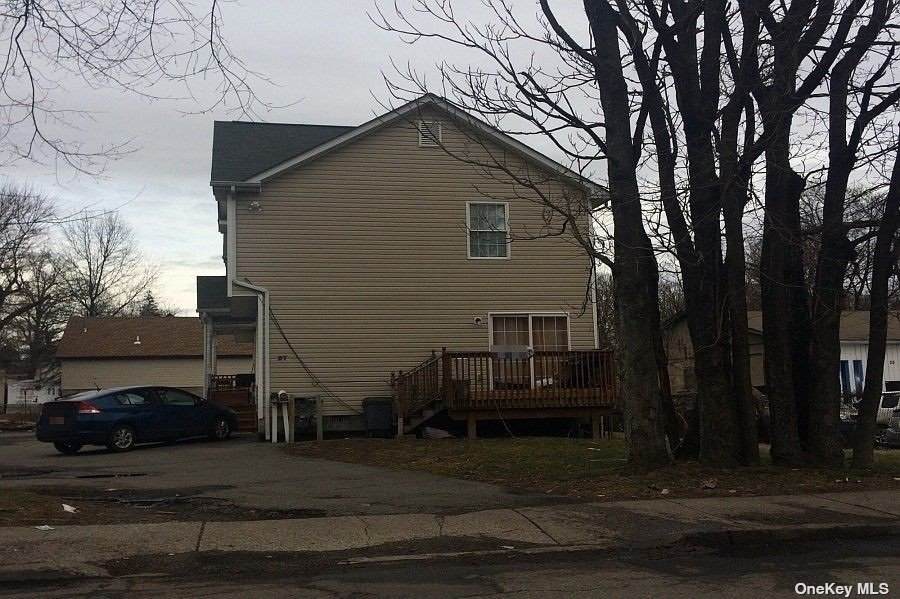 27 Columbus Avenue - Photo 1