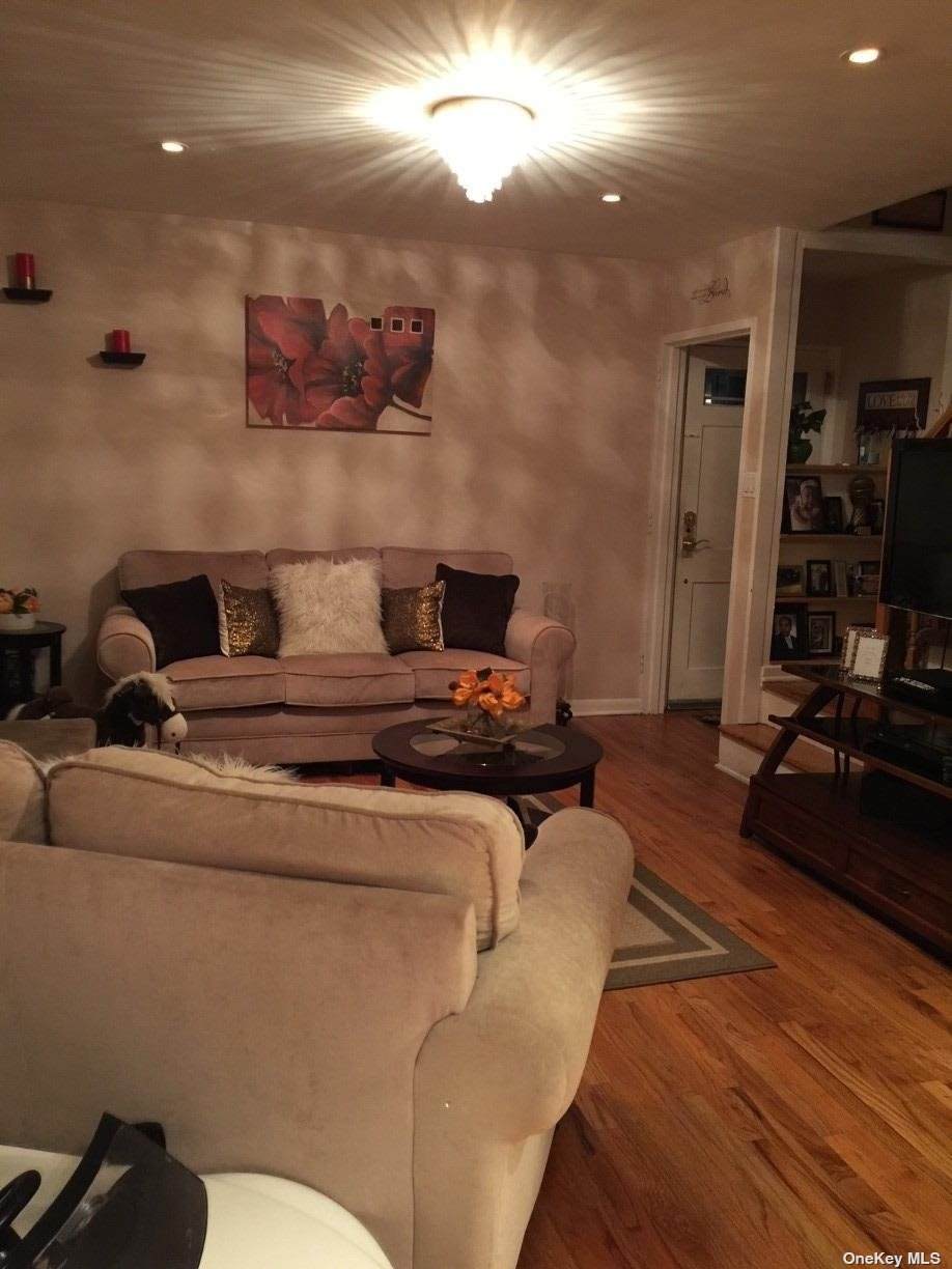 221-36 Manor Road - Photo 1