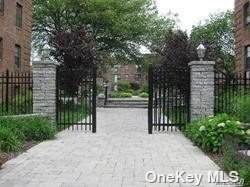 1 Jefferson Avenue - Photo 1