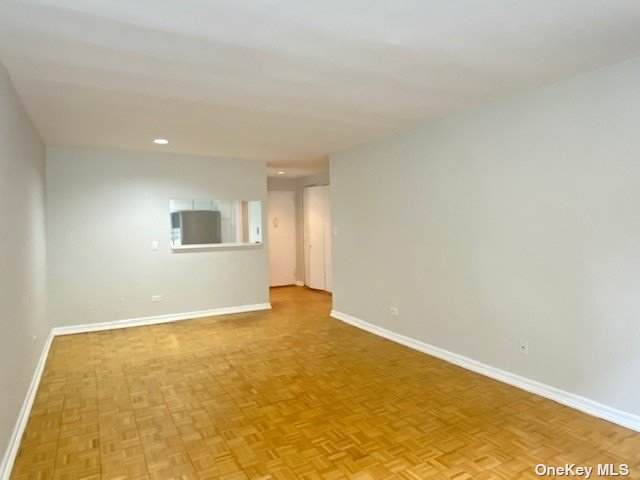 35-20 Leverich Street - Photo 1
