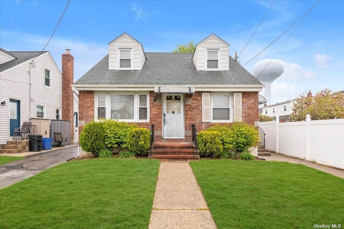 42 11th Avenue - Photo 1