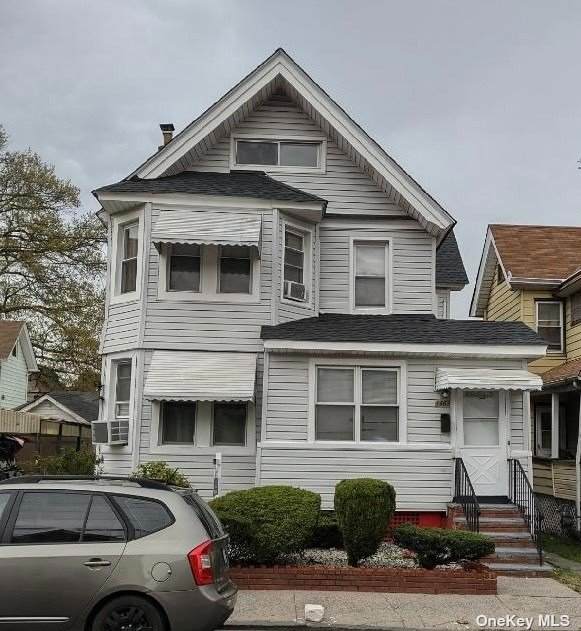 1465 Castleton Avenue - Photo 1
