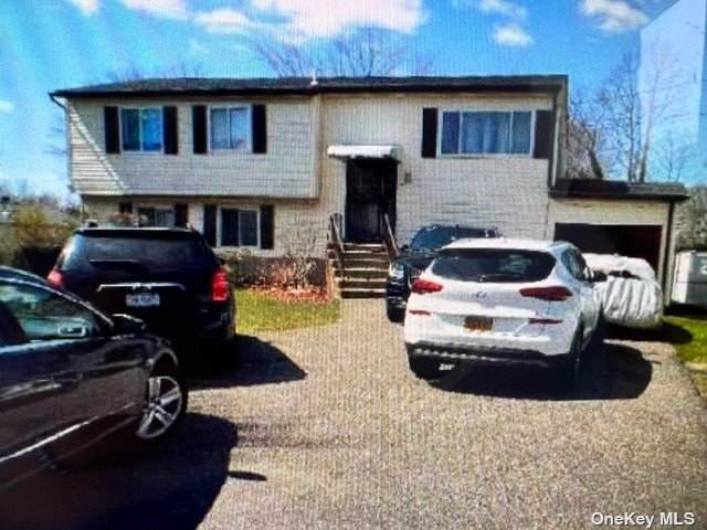 1354 Islip Avenue - Photo 1
