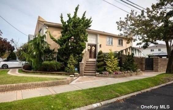 161-51 85th Street - Photo 1