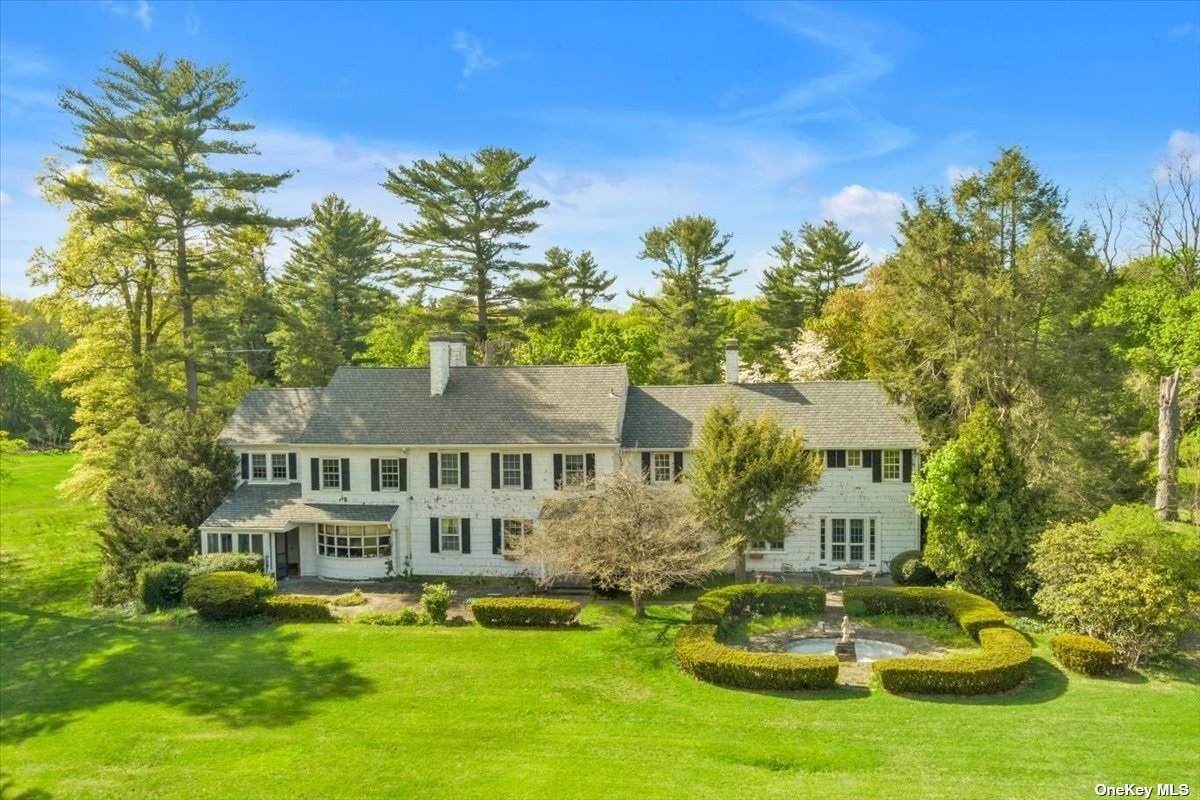 6 Brookville Road - Photo 1