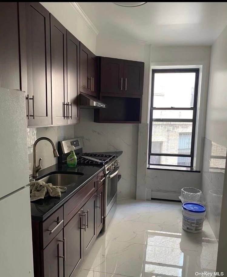 198 Underhill Avenue - Photo 1