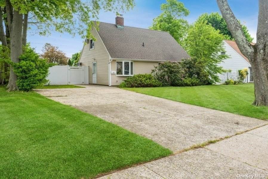 37 Albatross Road - Photo 1