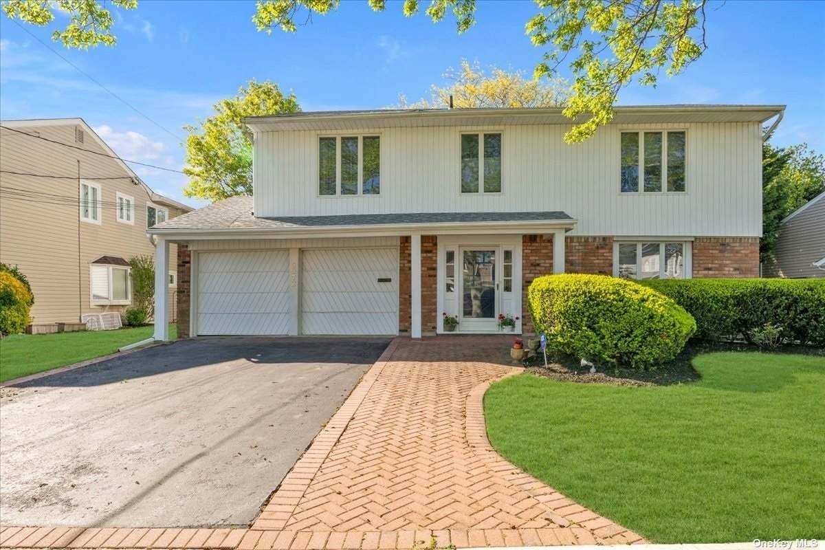 2072 Blanche Lane - Photo 1