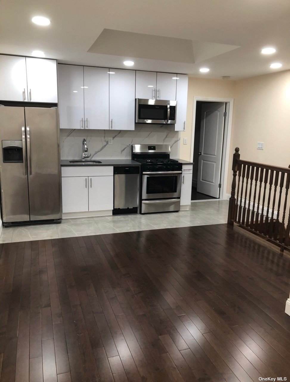 18 Folsom Place - Photo 1