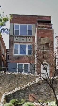 644 207th Street - Photo 1