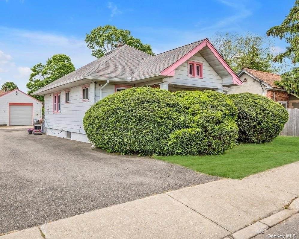 8 Brightside Avenue - Photo 1